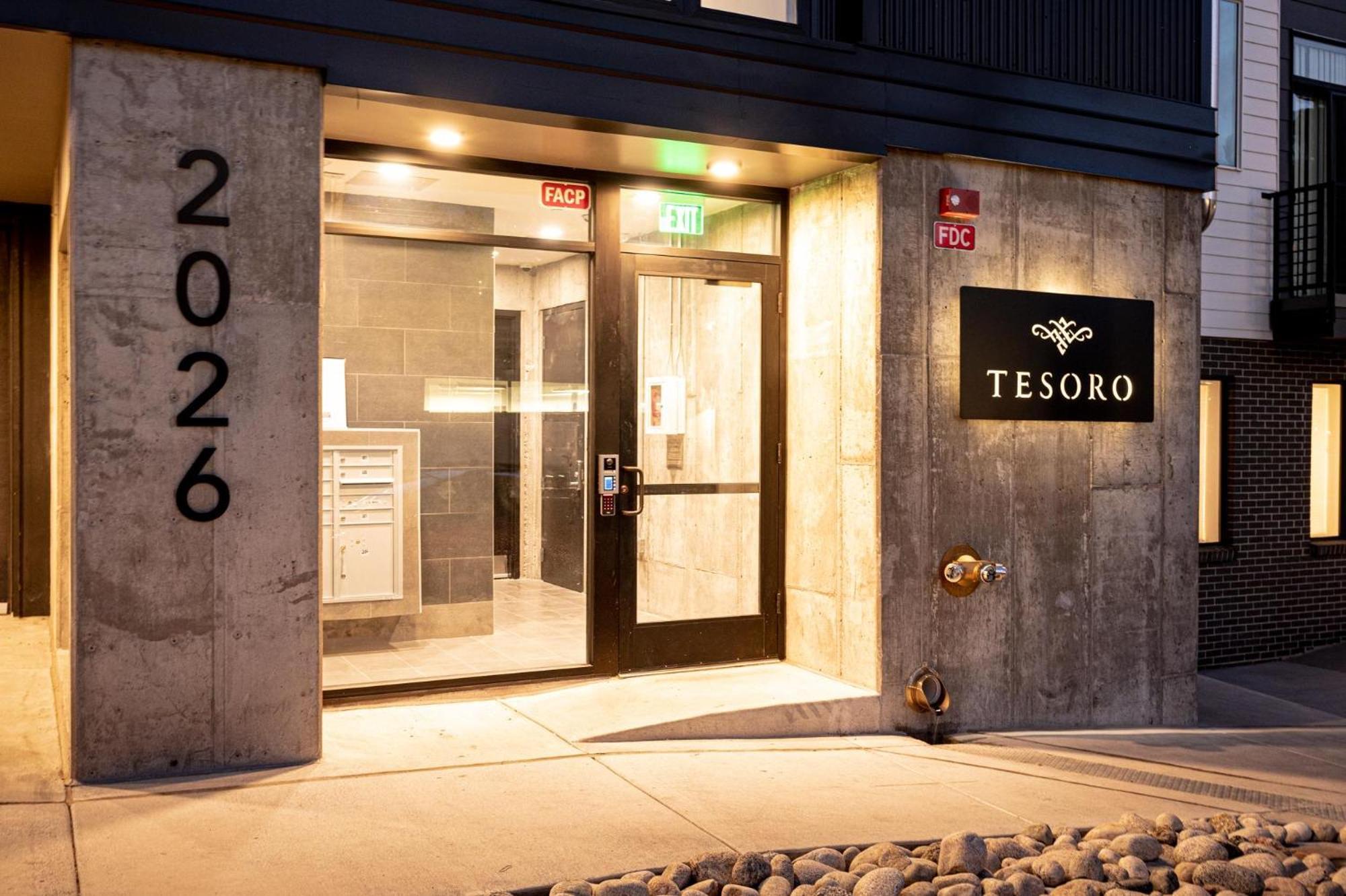 Gameday Oasis - Private Balcony - Jefferson Park - Tesoro Βίλα Ντένβερ Εξωτερικό φωτογραφία